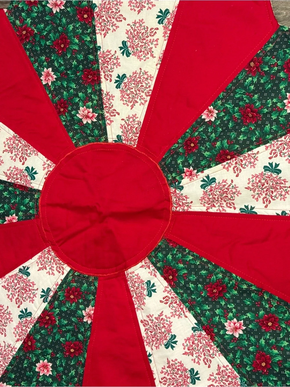 VTG Large Quilted Beautiful Multi Design Christmas Fabric Table Decor Placemat